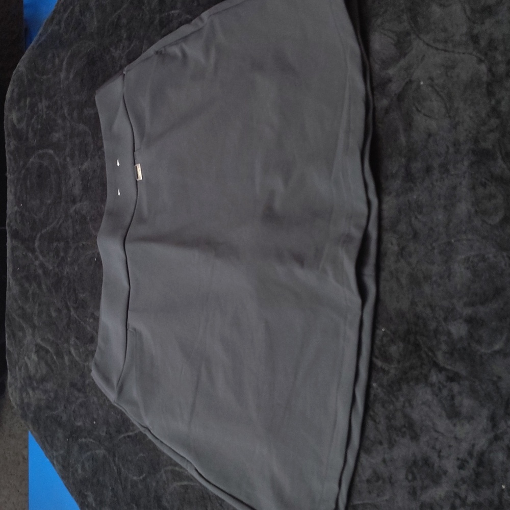 Classic Black Women's Skort GREG NORMAN - Picture 16 of 16